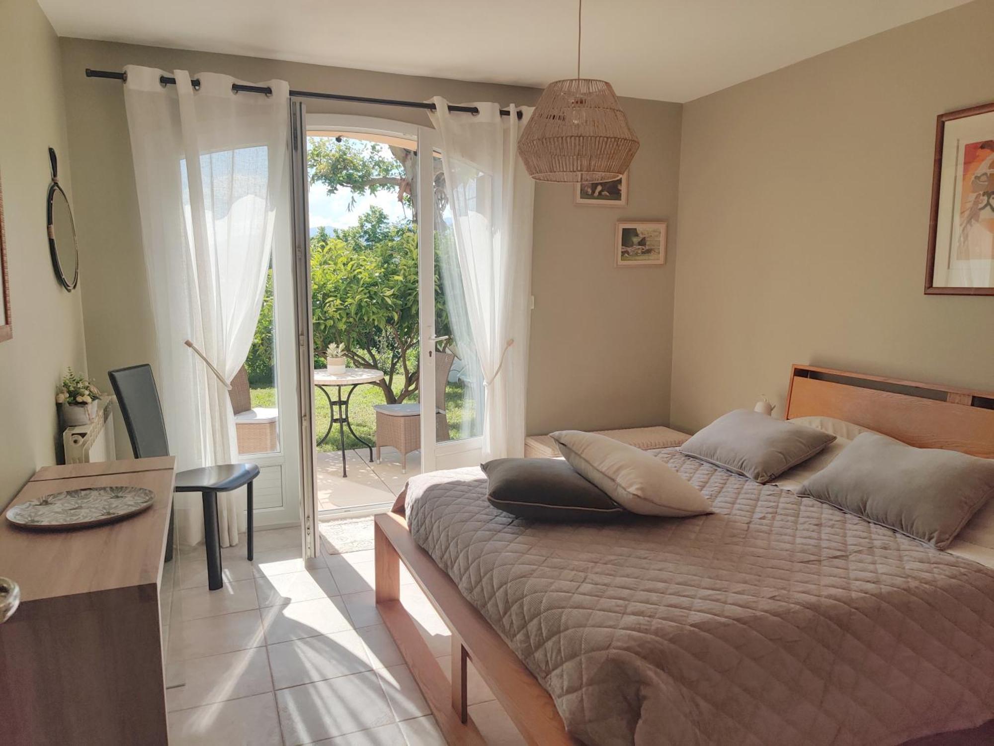 Bed and Breakfast Les Collines De St Paul Saint-Paul-de-Vence Exterior foto